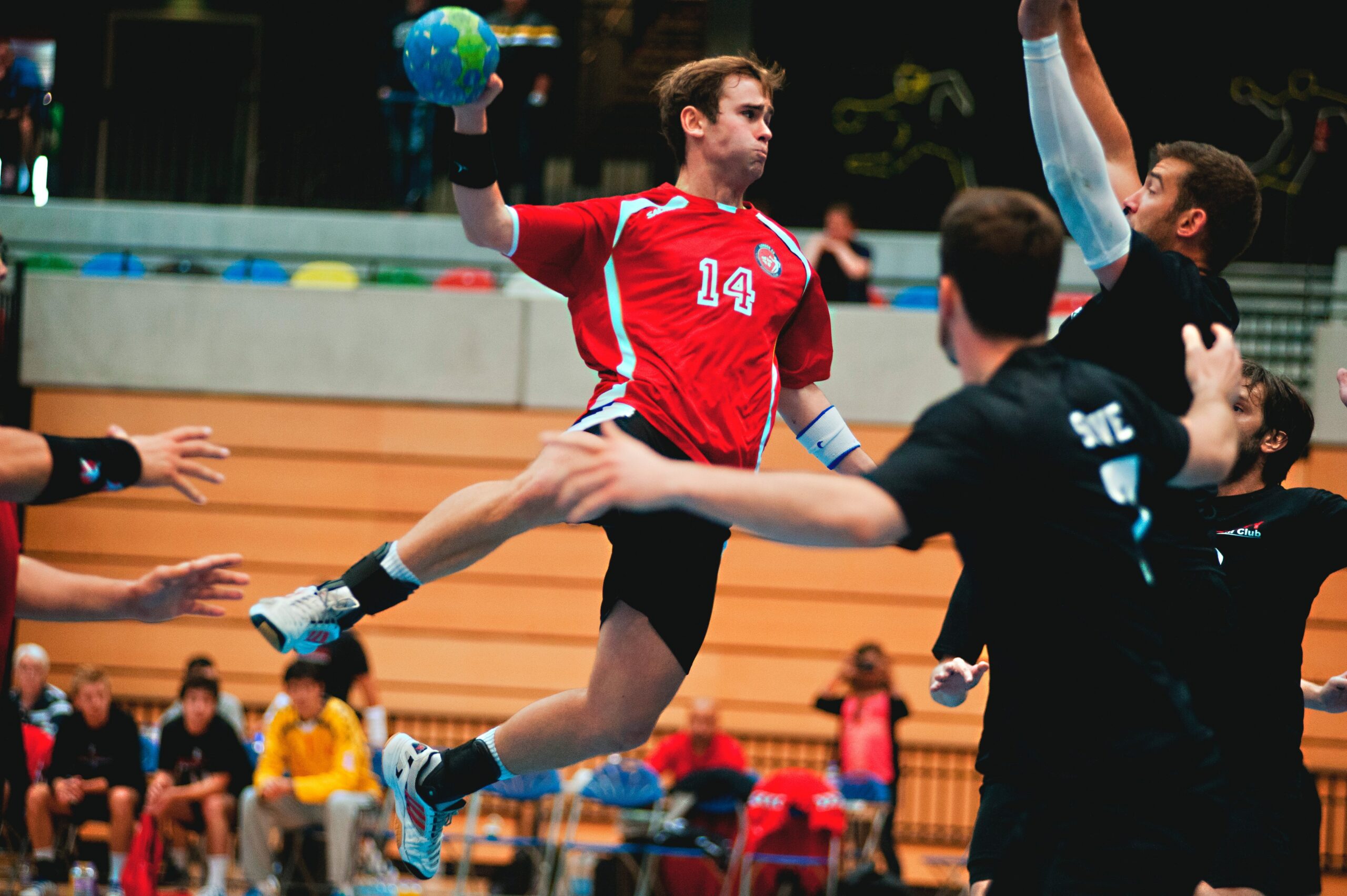 advantages of using heavier ball in handball 